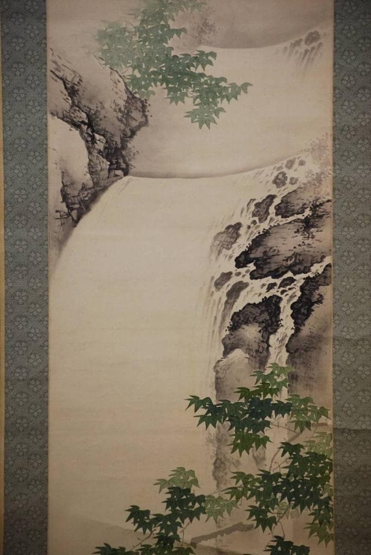 真作/池田桂仙/瀧に楓図/桐共箱二重箱/布袋屋掛軸HD-332