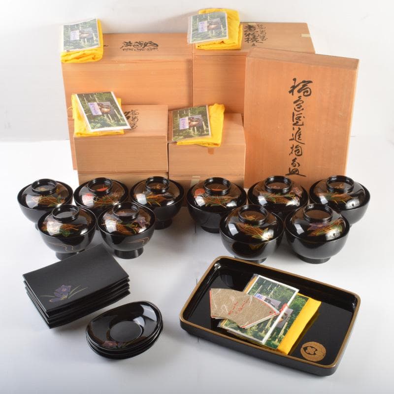 輪島塗　五島屋謹製　煮物碗・吸物碗・皿・茶托・盆　共箱　全41点　F　6292A