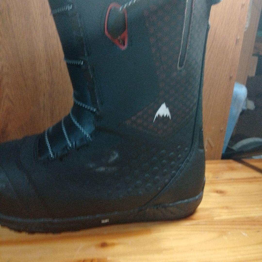 美品　BURTON　バートン 　スノーボードブーツ　26017