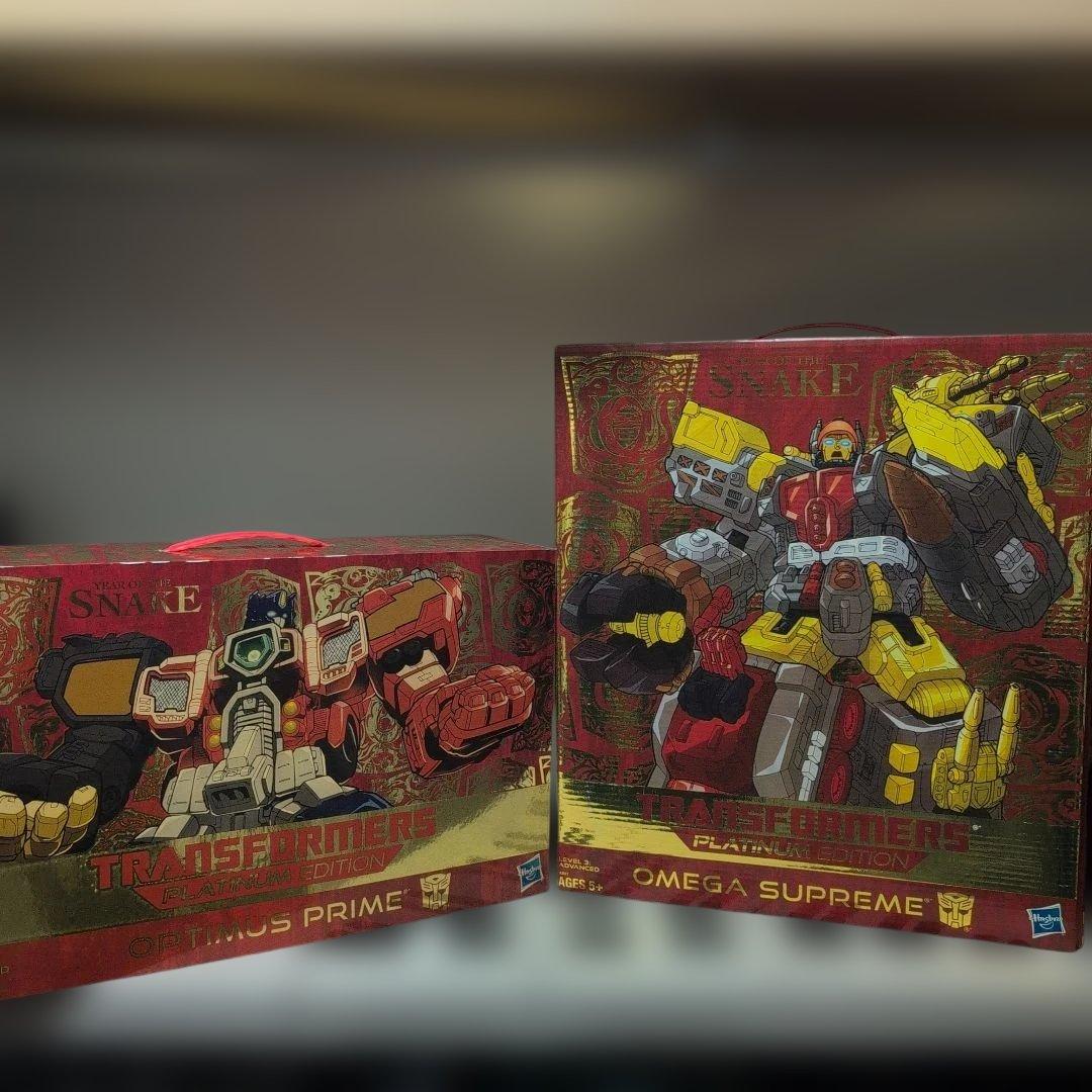 巳年セット トランスフォーマー オプティマスプライム & オメガスプリーム