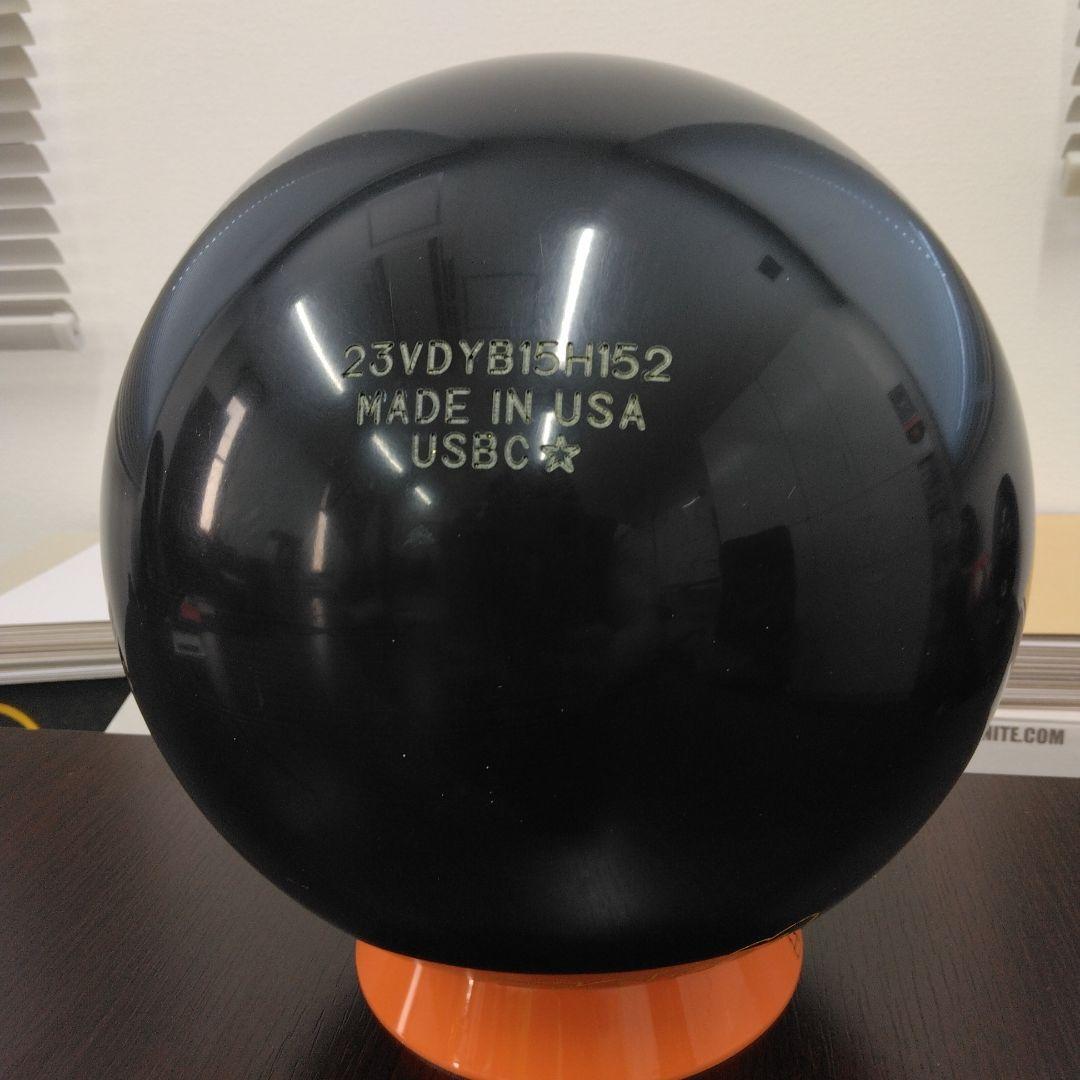 DARK PHYSIX STORM NRG ボウリングボール　14p4ozです。