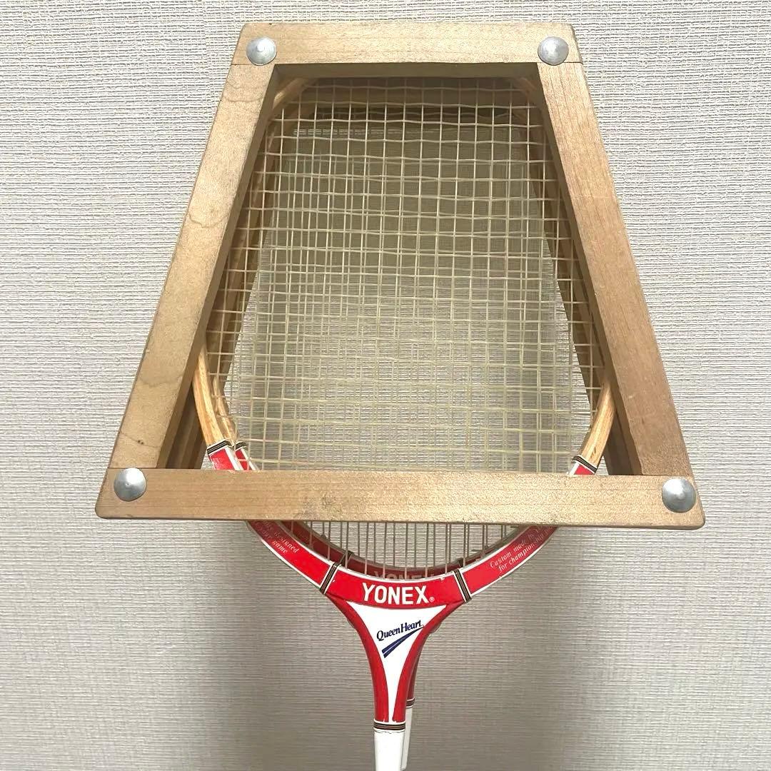 希少 YONEX ヨネックス バドミントンラケット QueenHeart 2本