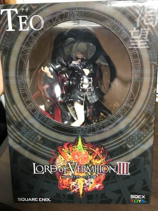 lov3 テオ フィギュア