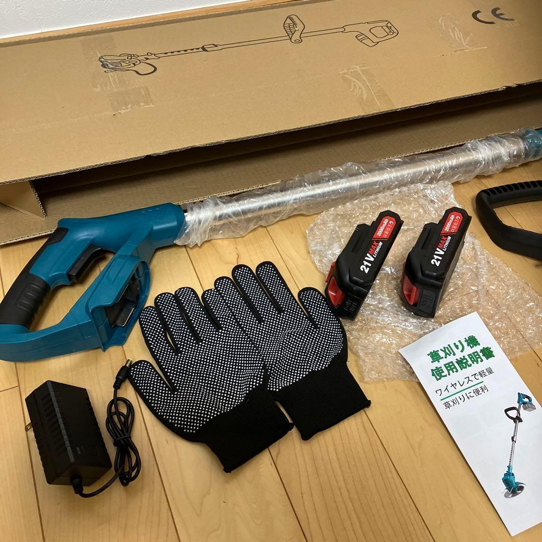 週末セール❣️草刈機 充電式 電動 コードレス 軽量 伸縮可能 草刈り機 4