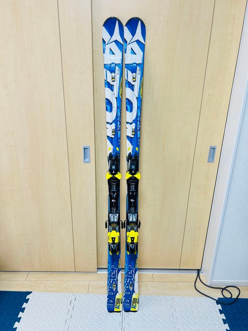 【送料無料】ATOMIC bluester DEMO AC 169cm スキー板