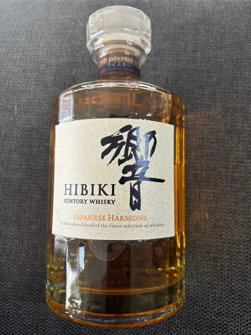 サントリーウイスキー響 JAPANESE HARMONY700ml