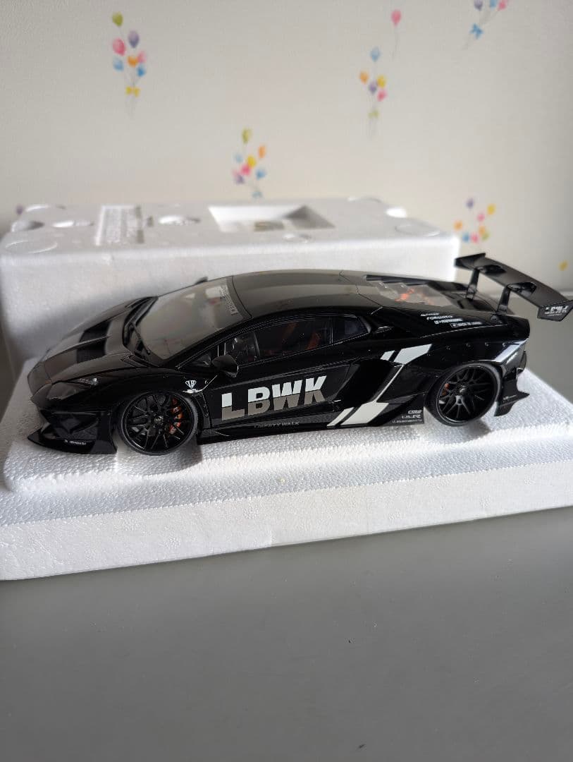 ランボルギーニ LBWK ミニカー ブラック