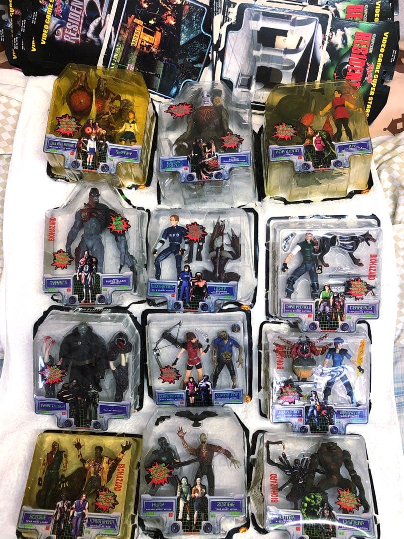 バイオハザード　フィギュア　トイビズ　TOYBIZ Resident Evil