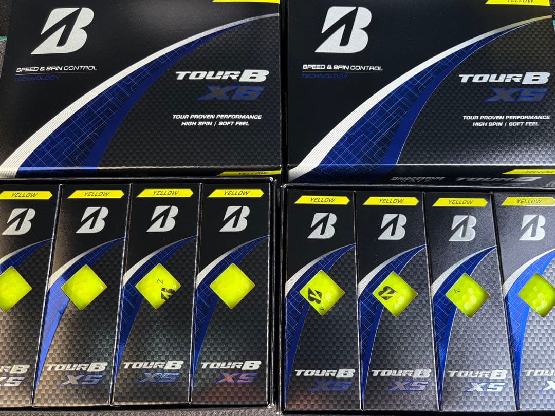 ブリヂストン Tour B XS 2ダース