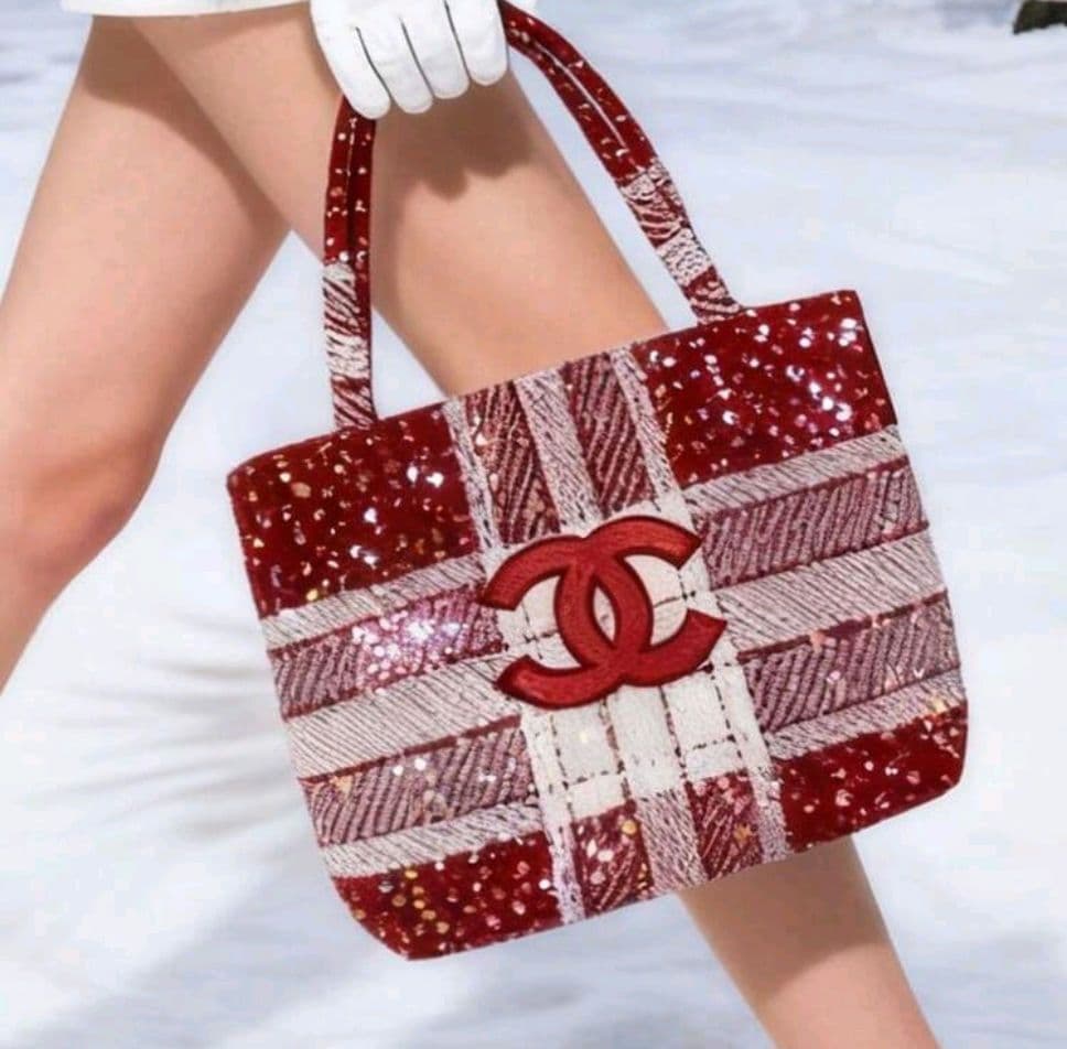 新品希少 CHANEL トートバッグ ノベルティ レッド スパンコール