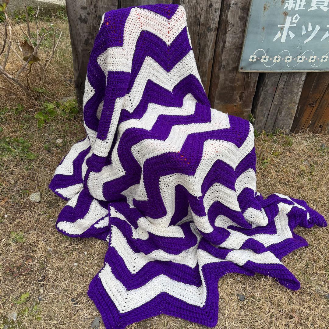 【USA vintage】グラニーブランケット　紫×白 膝掛け ラグ アメリカ
