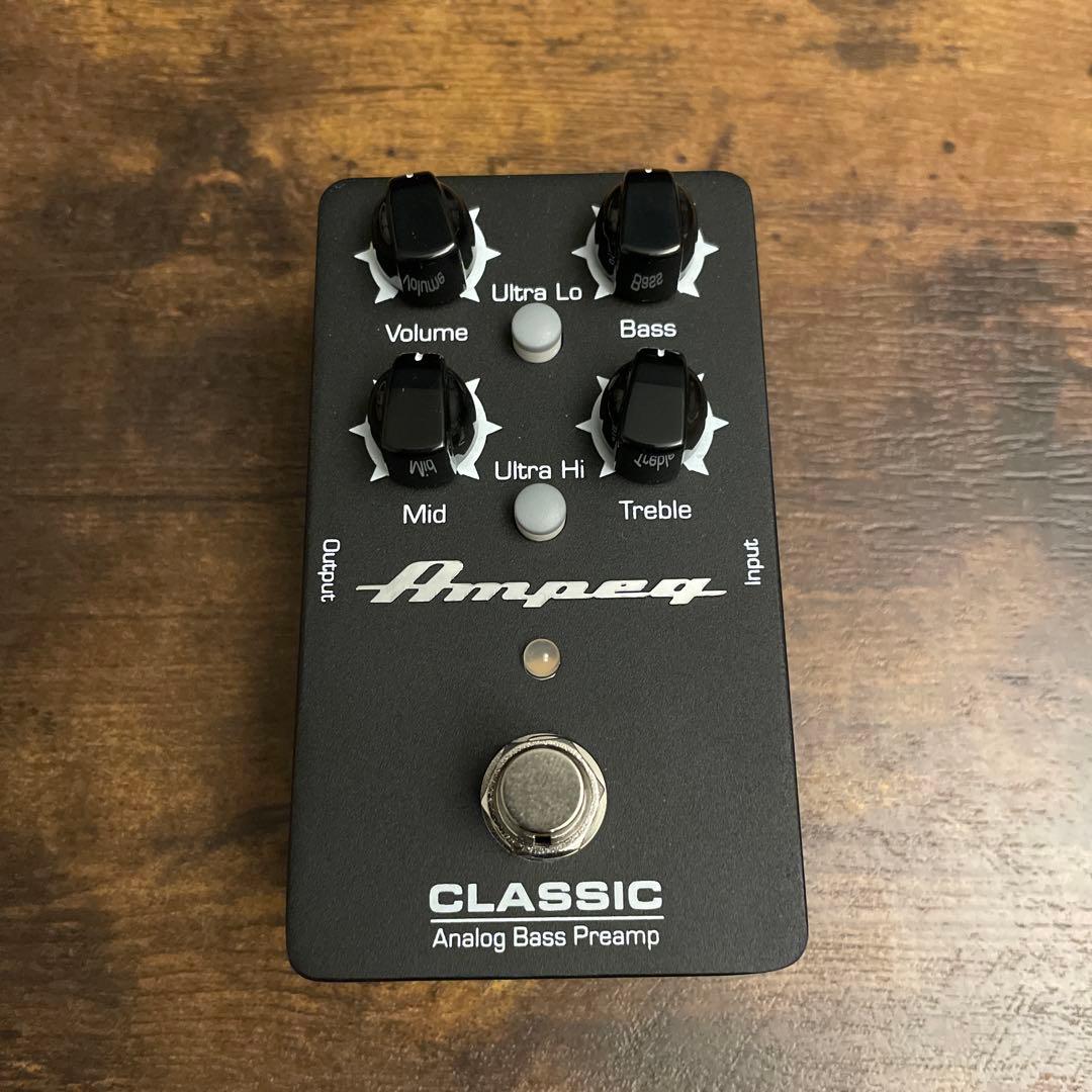 ベース Ampeg CLASSIC Analog Bass Preamp