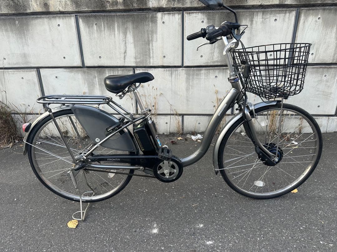 ブリヂストン電動アシスト自転車 グレー バスケット付き