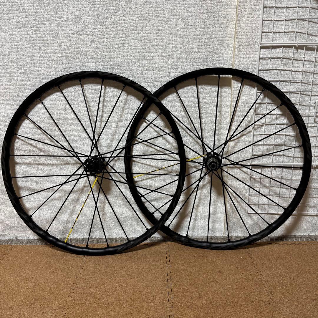 Mavicマビック　キシリウム　プロ　UST ディスク　チューブレスレディ