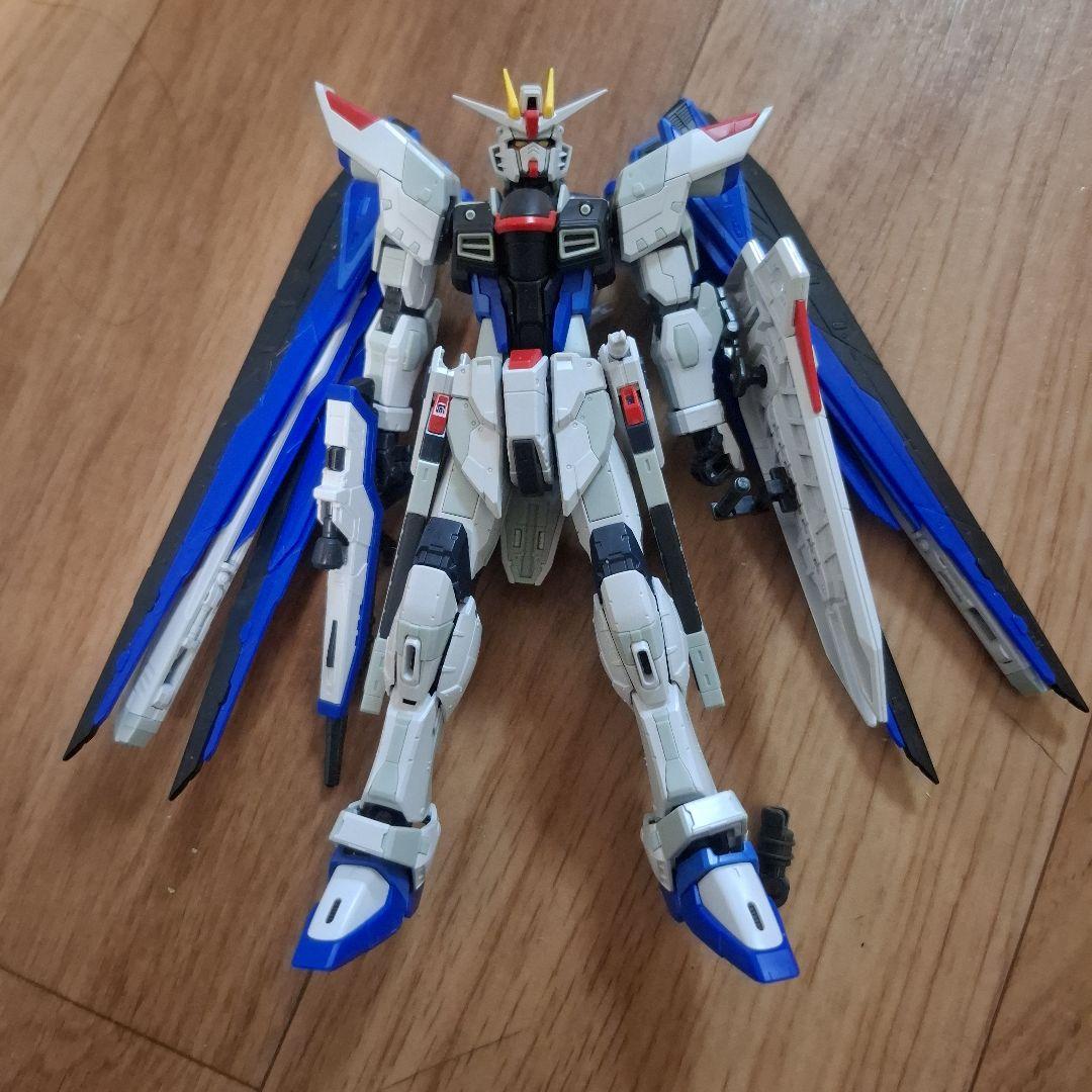 RG ガンダムベース限定　フリーダムガンダム　ver.GCP