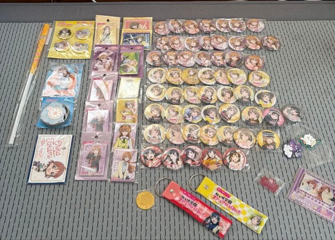 ラブライブ缶バッジグッズまとめ