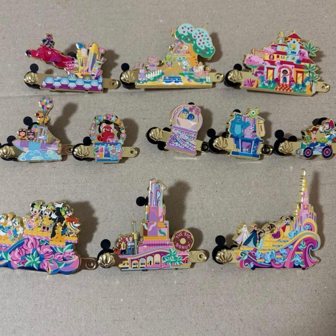 香港ディズニー　ピン　20周年　コンプリート