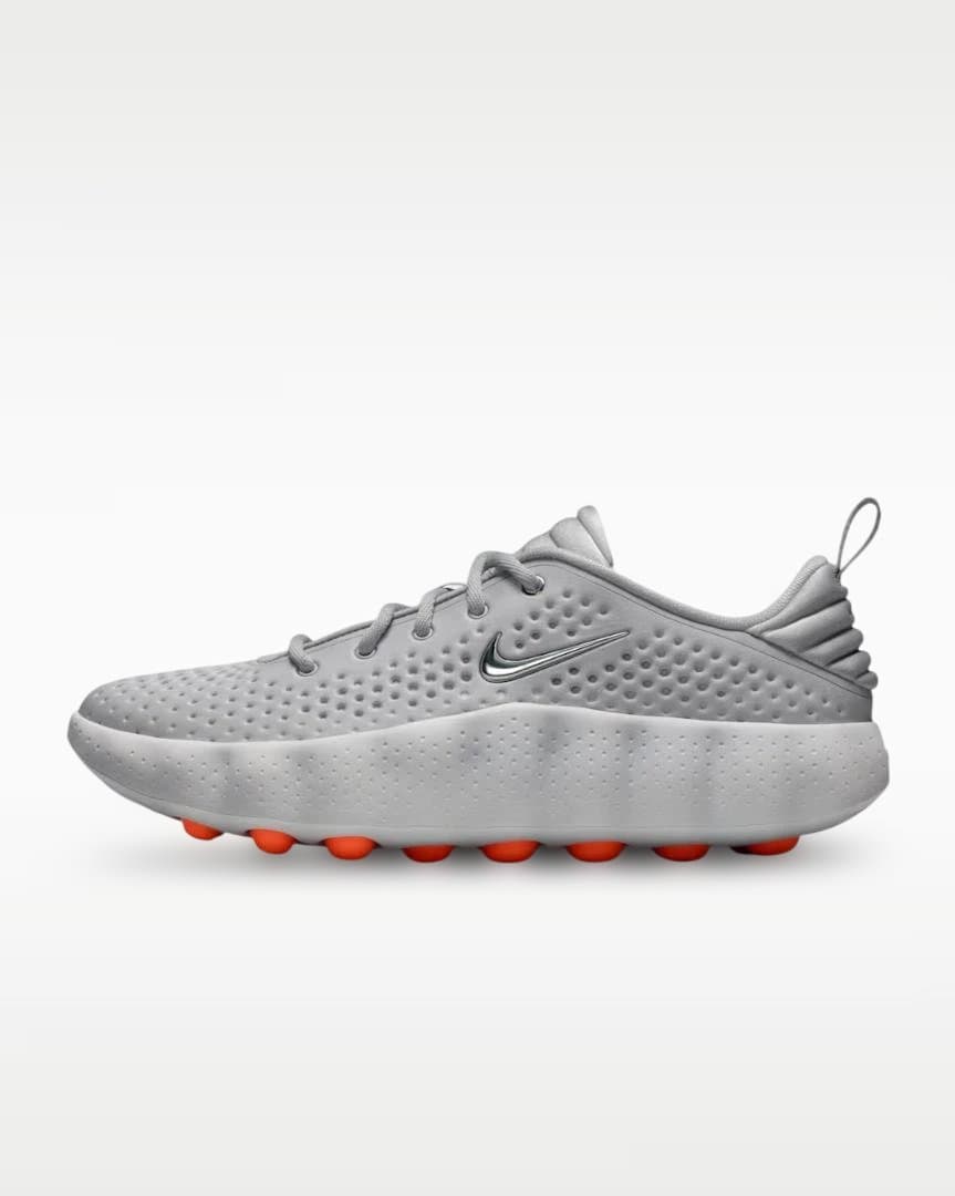 ウォーキング・ランニングウェア nike mind 002