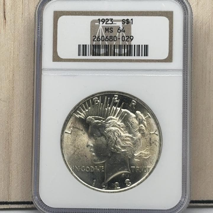 1923年 アメリカ ピースドル MS64 銀貨