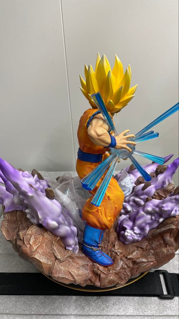 ドラゴンボール希少スタチュー1/4サイズ孫悟飯かめはめは映画シーン完全再現