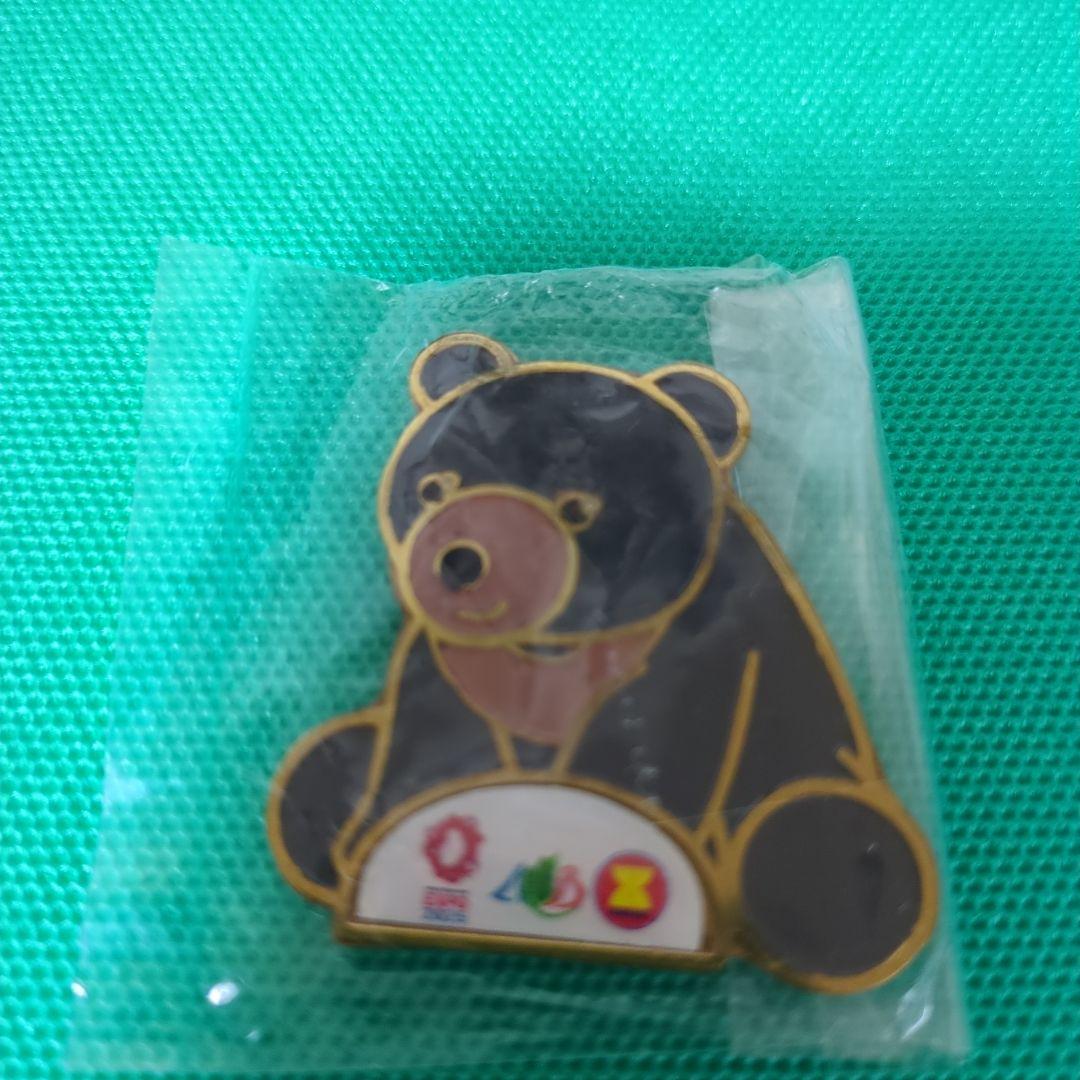 【新品・未使用】関西万博　ASEAN ピンバッジ　非売品　トレイルチャレンジ