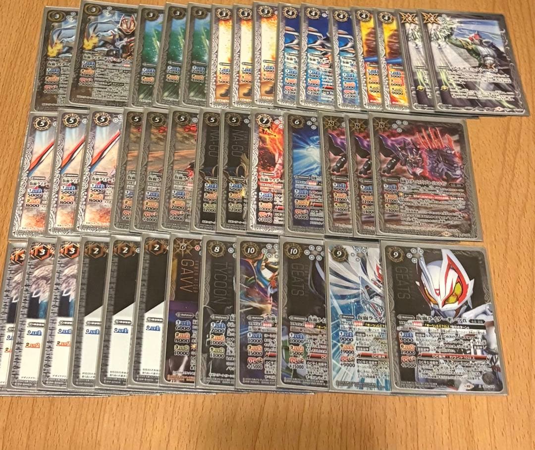 バトスピ 引退品 仮面ライダー ギーツデッキ シークレット多数‼️ スリーブ付き