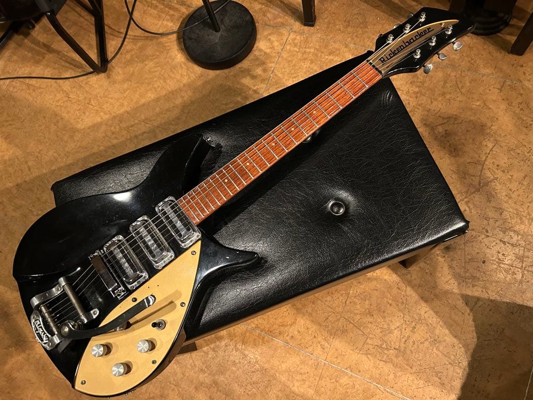 【1996年製】Rickenbacker 325