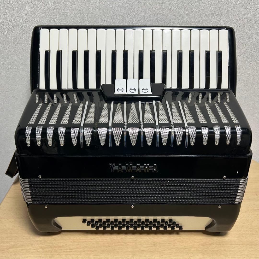YAMAHA ヤマハ YA-48 アコーディオン 34鍵 48ベース　廃盤品
