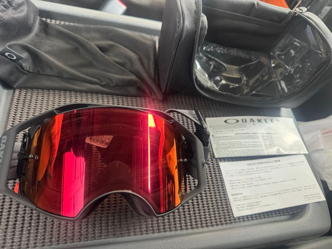 OAKLEY ゴーグル 赤 レンズ ケース付き