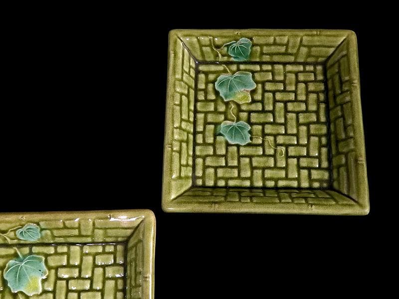 珉平焼　淡路焼　蔦図に網代の図　手塩皿　角皿　２枚　C386 AS-CIh