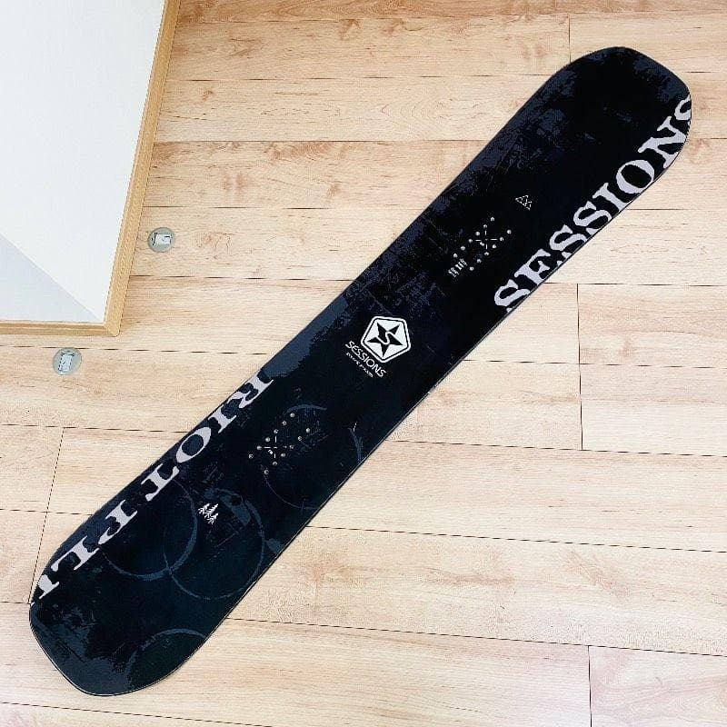 セッションズ SESSIONS RIOT PLUS スノーボード 板 151cm