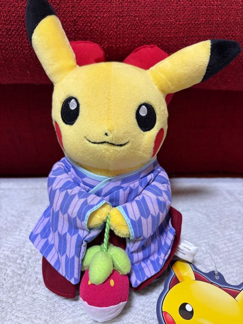 週末値下げ！ポケモンセンター限定　ピカチュウ3体 バラ売り可 東京　名古屋　京都