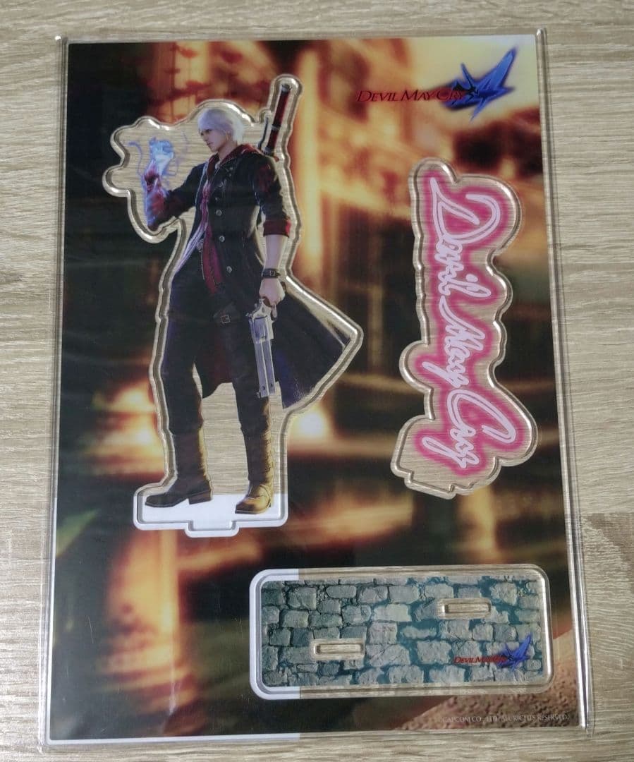 【未開封】デビルメイクライ　オフィシャルショップ限定　アクリルスタンド　ネロ