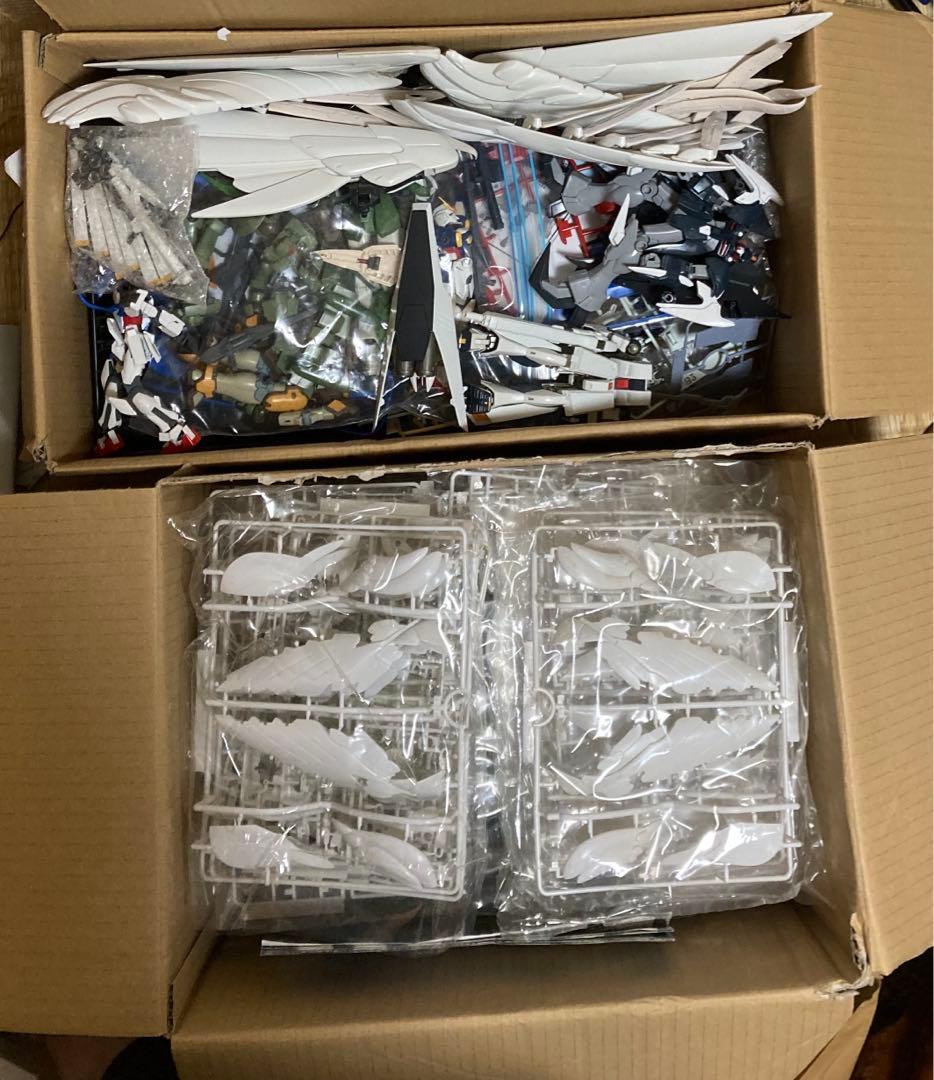 ガンプラ　hg mg rg など　ジャンクパーツ大量まとめ売り