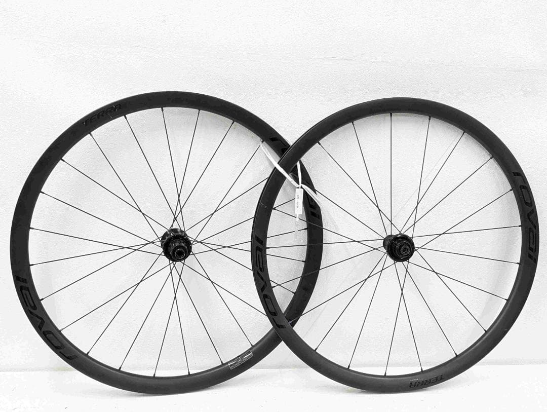 Roval Terra CLX Disc　カーボン　　カーボン G4ALX