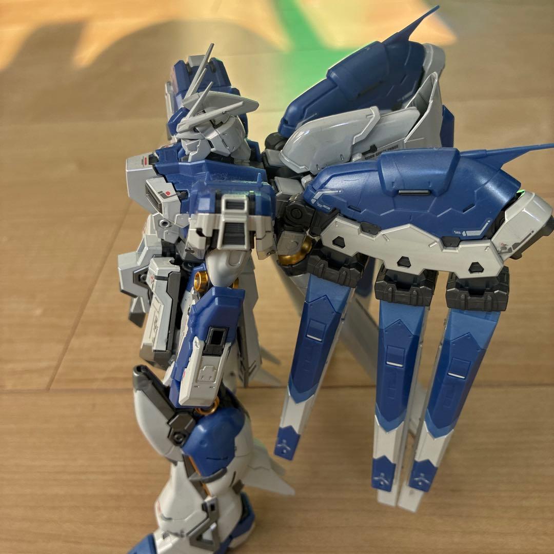 ハイニューガンダムrg 完成品