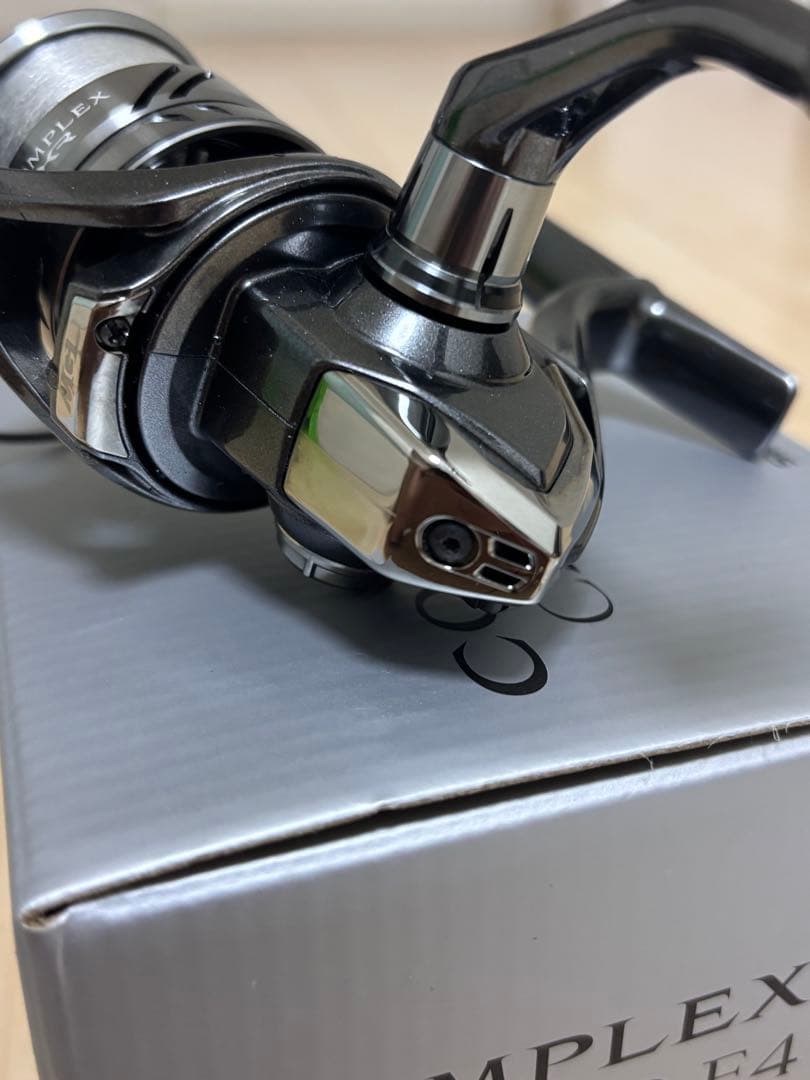 シマノ 21 コンプレックス XR C2000 F4 HG 極美品