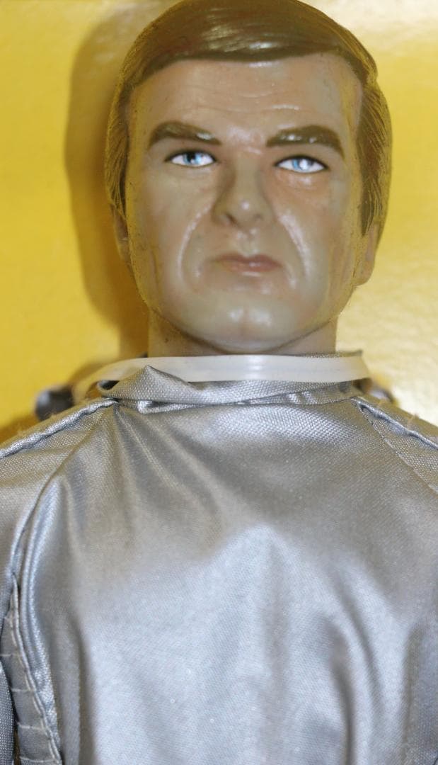 超貴重 メゴ製　007/ムーンレイカー　Ｒ・ムーア　フィギャー 　中古品