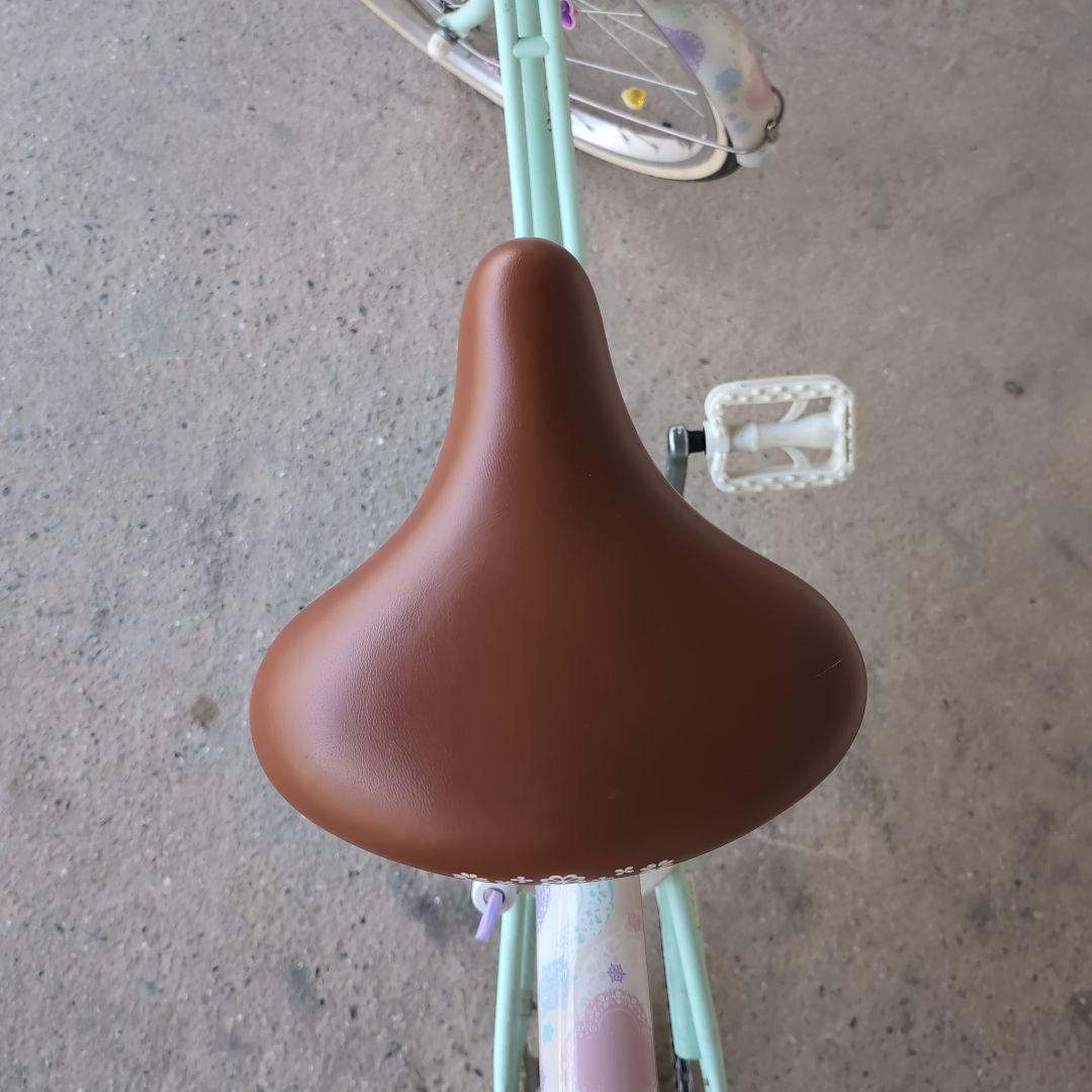 小学生　自転車　リコリーナ　ブリジストン　22インチ
