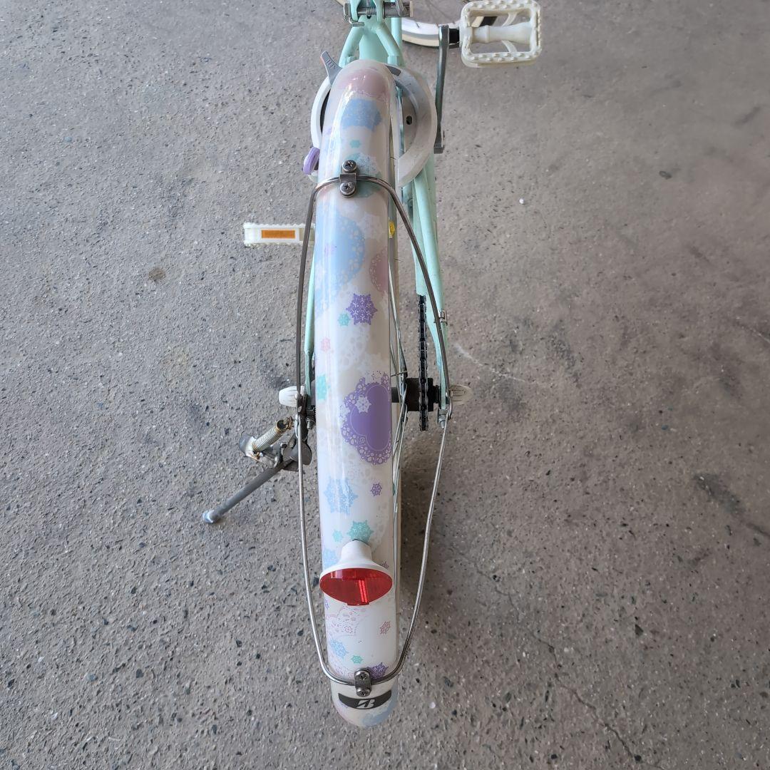 小学生　自転車　リコリーナ　ブリジストン　22インチ