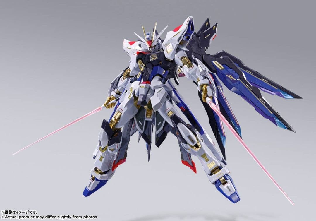 新品未開封　ストライクフリーダムガンダム メタルビルド