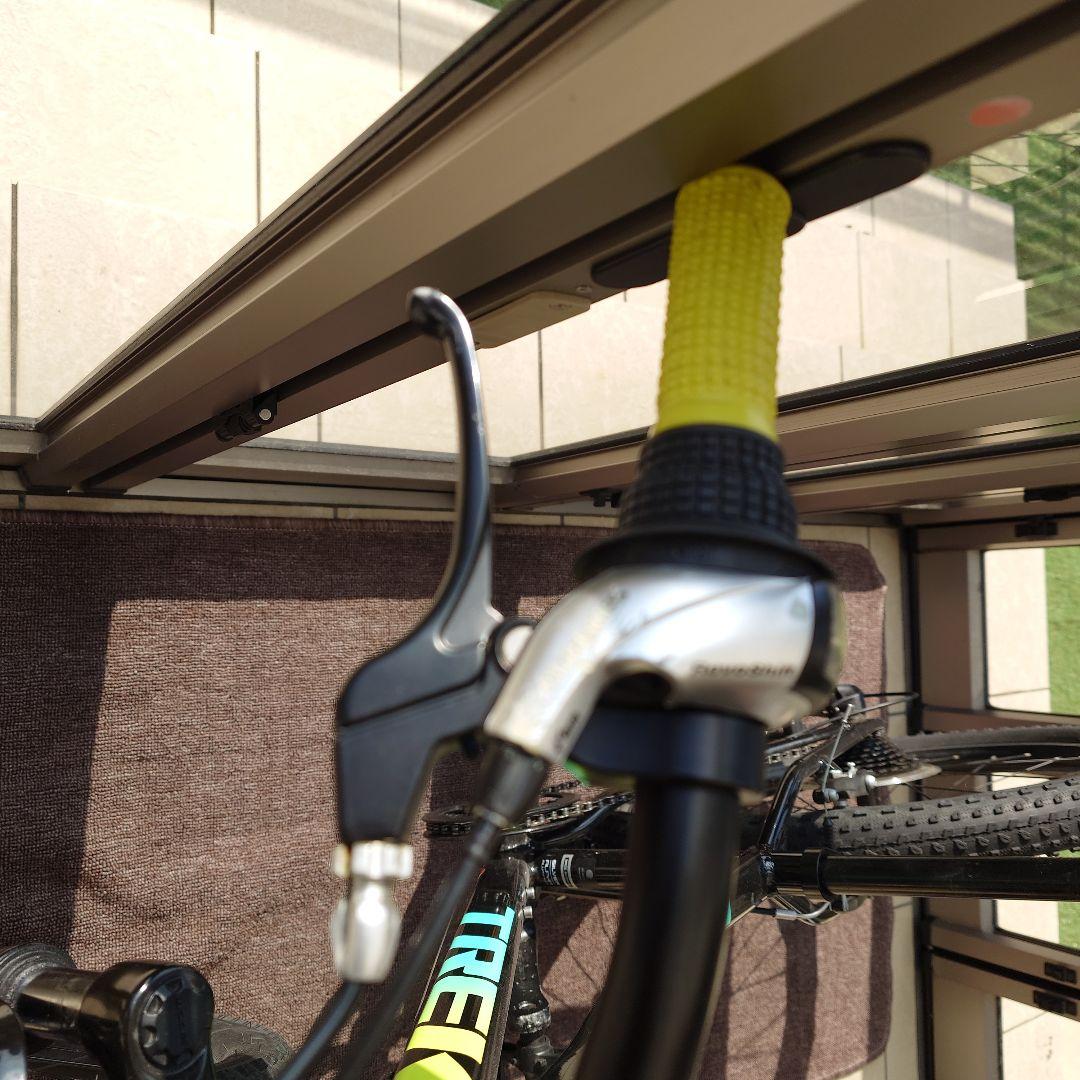TREK　24インチ　キッズバイク　マウンテンバイク