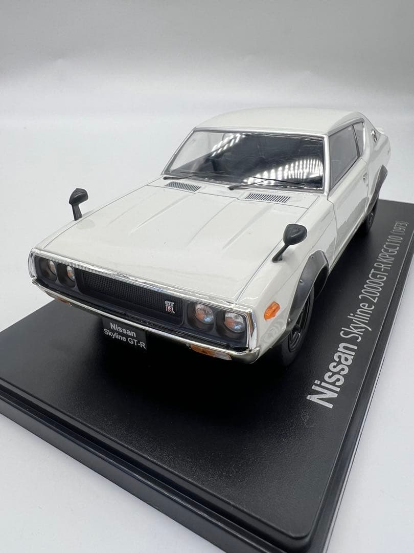 No228ミニカー1/24 Skyline 2000 GT-R KPGC110