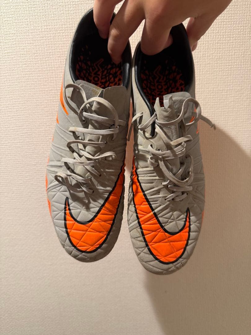 ピ*ー様 ナイキ サッカースパイク ハイパーヴェノム ファントム2
