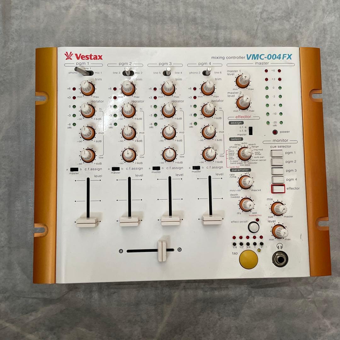 Vestax VMC-004FX DJミキサー ホワイト