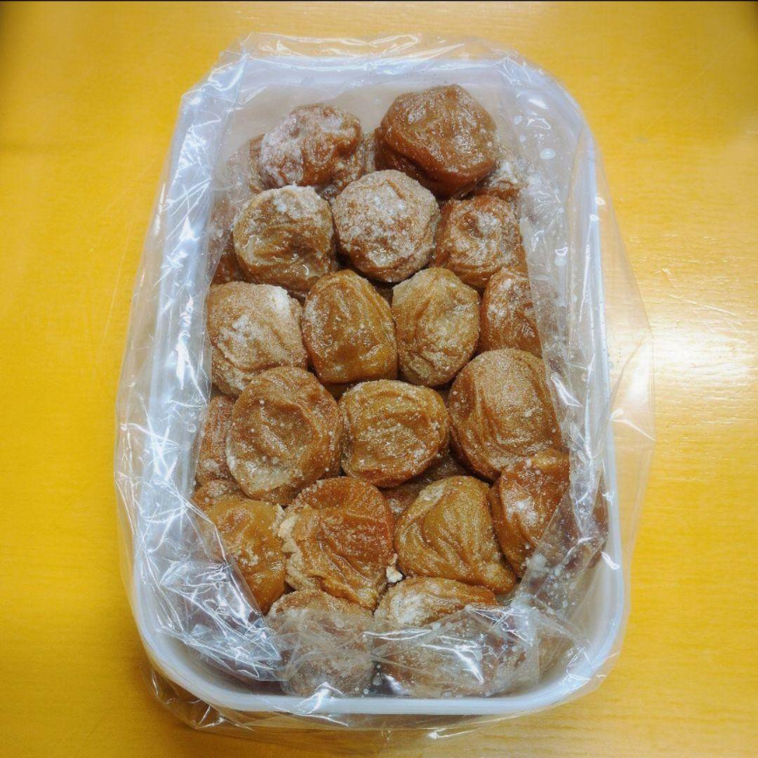 春のキャンペーン♪【三年熟成 】 完熟白干し梅 A～B5kg樽入り