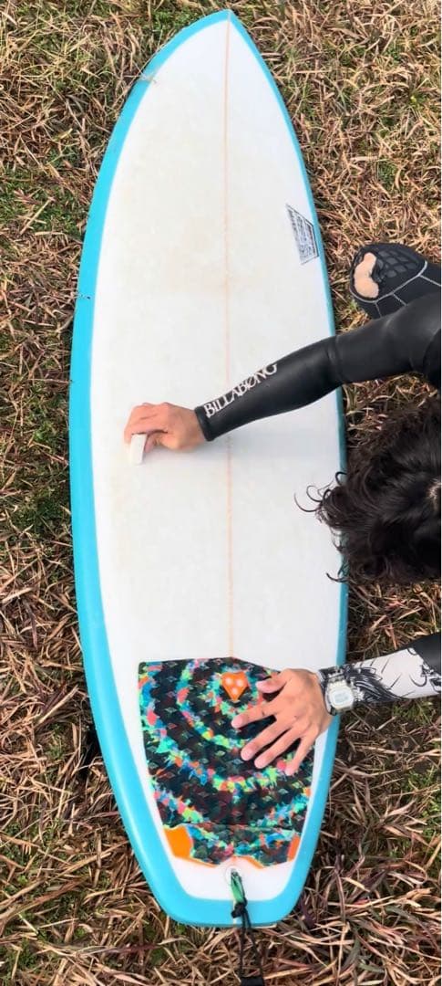 サーフボード6.10ft