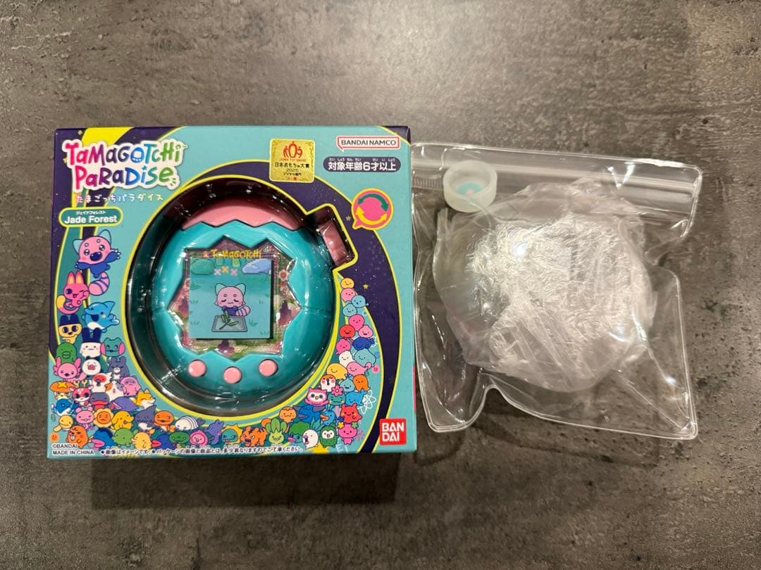 【新品未開封】たまごっちパラダイス　ジェイドフォレスト　クリアケース付き