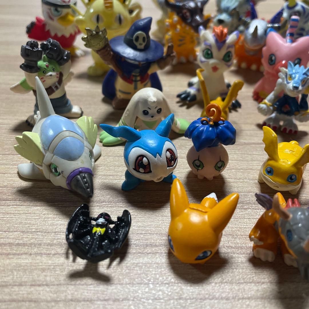 ポケモン デジモン　フィギュア　37体