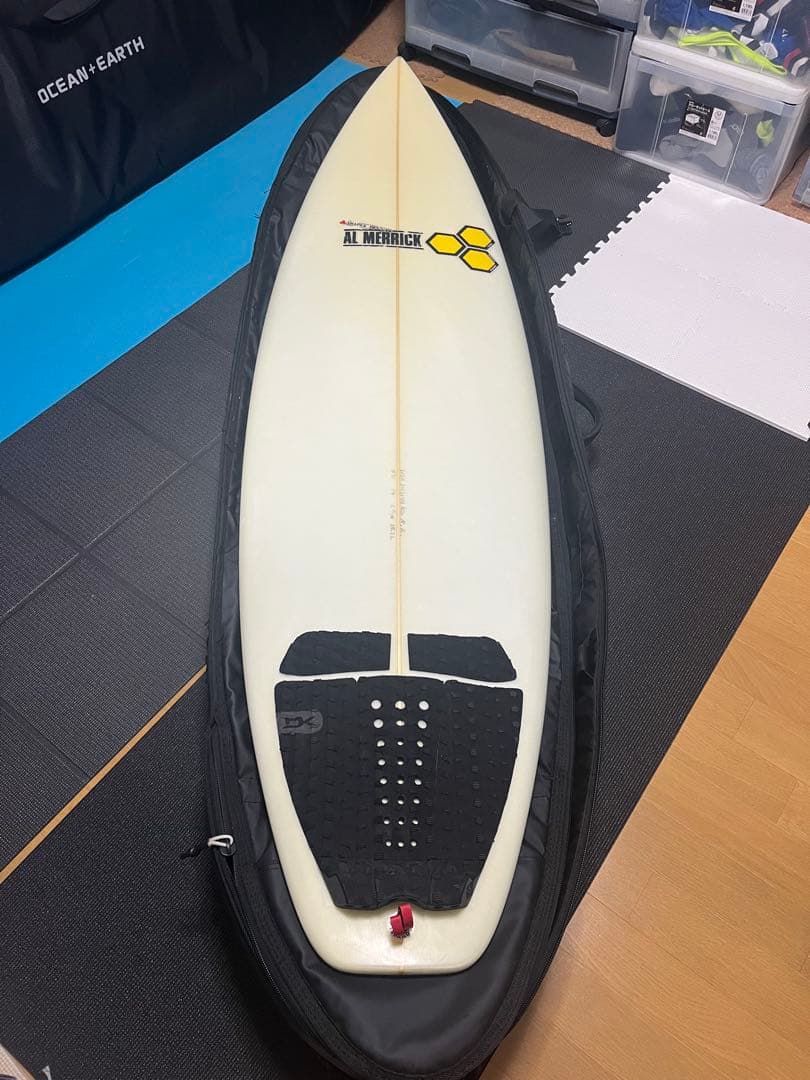 Channel s Surfboardsアルメリック フレッドラブル